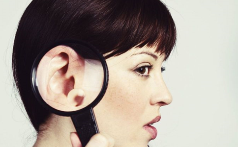 导致鼓膜穿孔的原因 哪些原因可以引起鼓膜穿孔 鼓膜穿孔的症状